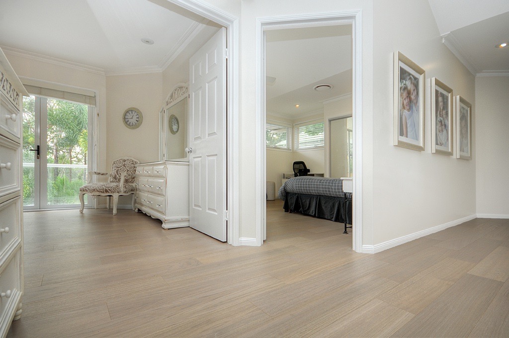 PRB104-INT4 Desert Oak Premium LD.jpg