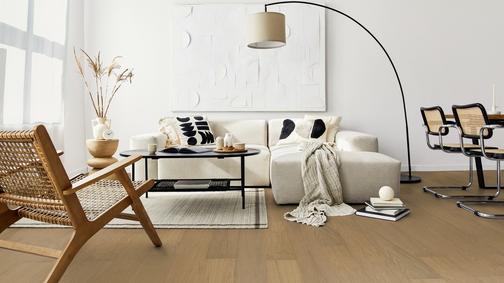 PRB134-INT14 Umber Oak Premium HD.jpg