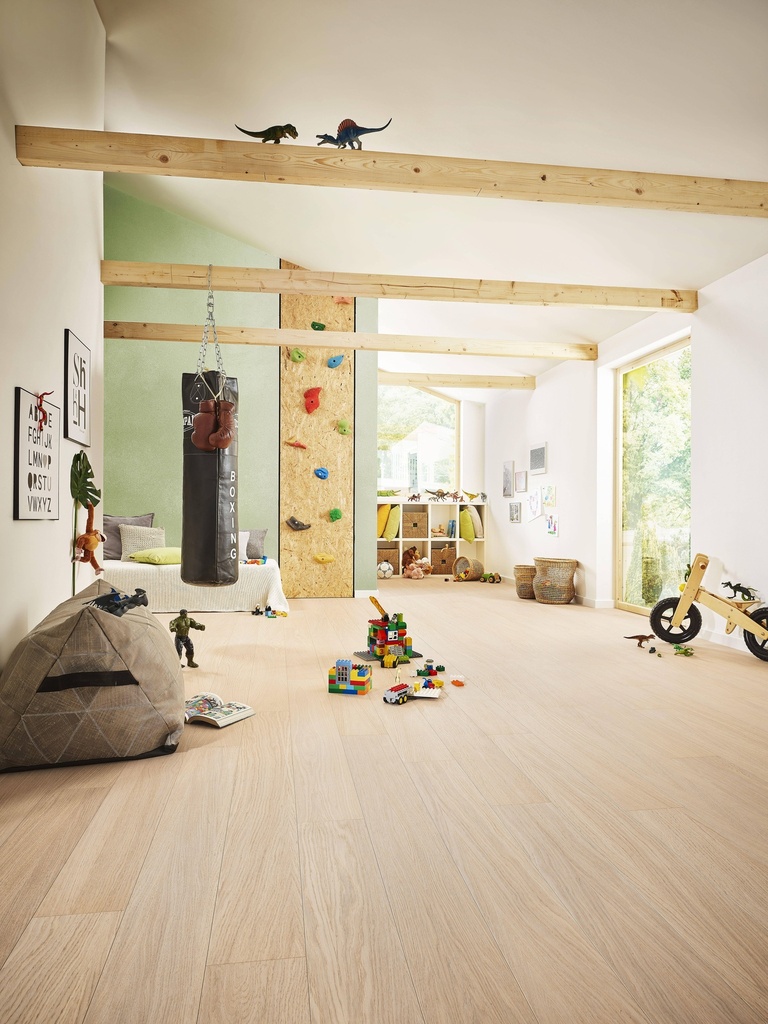 MAXB193-INT1 Silk Oak Premium HD.jpg