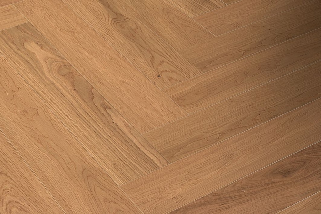 SW Select Oak  NO CORK Brushed Pore 4v Matt, Herringbone 10x135x810mm
